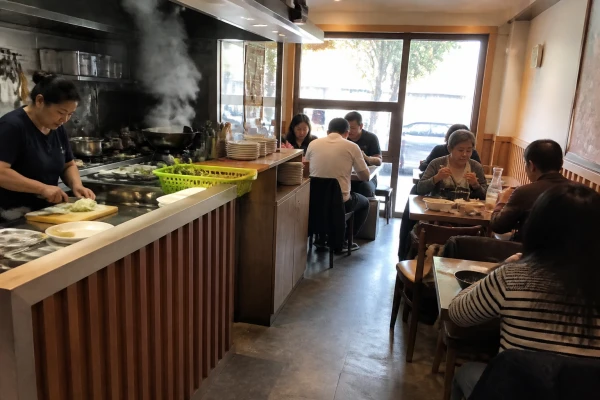 Restaurant asiatique traditionnel Vénissieux